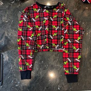 Forever 21 Grinch Crop Long Sleeve